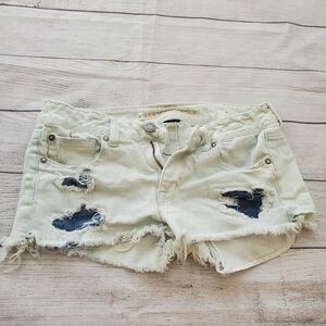 American Eagle distressed jean shorts. Size 8.